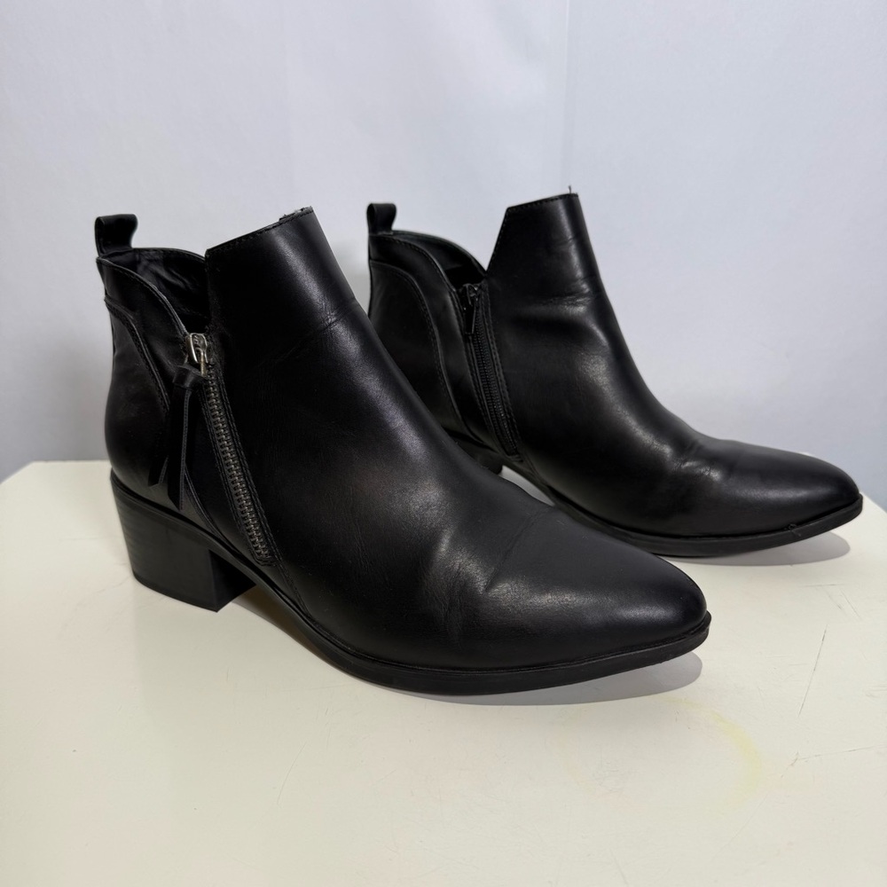 MIA Bradlee Booties Black Ankle Boots with Zipper size 9.5